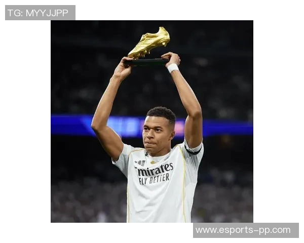 姆巴佩创造历史成皇马首位包揽赛季欧冠前三球的传奇球员 姆巴佩创造历史成皇马首位包揽赛季欧冠前三球的传奇球员