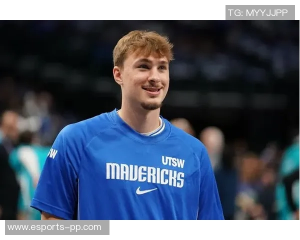 华盛顿谈弗拉格的三分球表现鼓励其展现更多侵略性与自信心