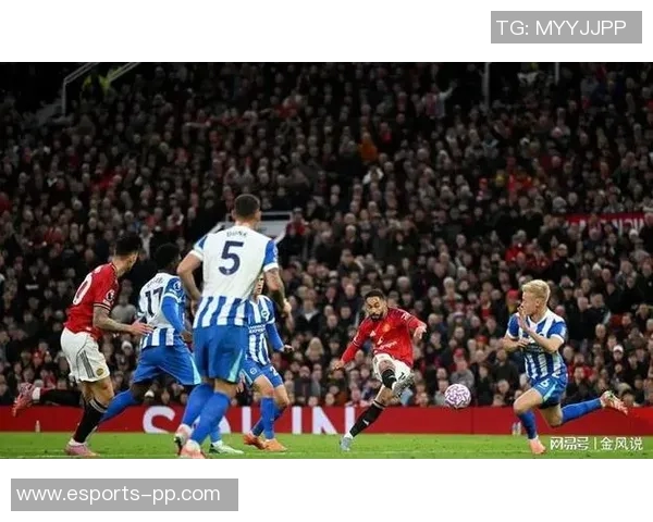 蒂尔诺巴里对曼联的14次成功争顶创下本赛季英超单场新纪录