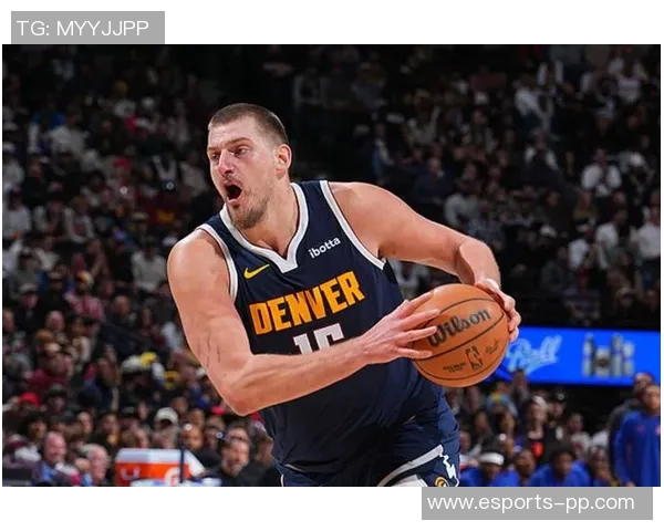 约基奇半场状态火热5投4中轻松斩获14分5篮板2助攻