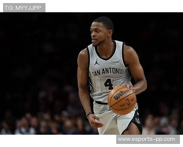 考辛斯称福克斯是马刺完美补充期待他在关键时刻展现领导力